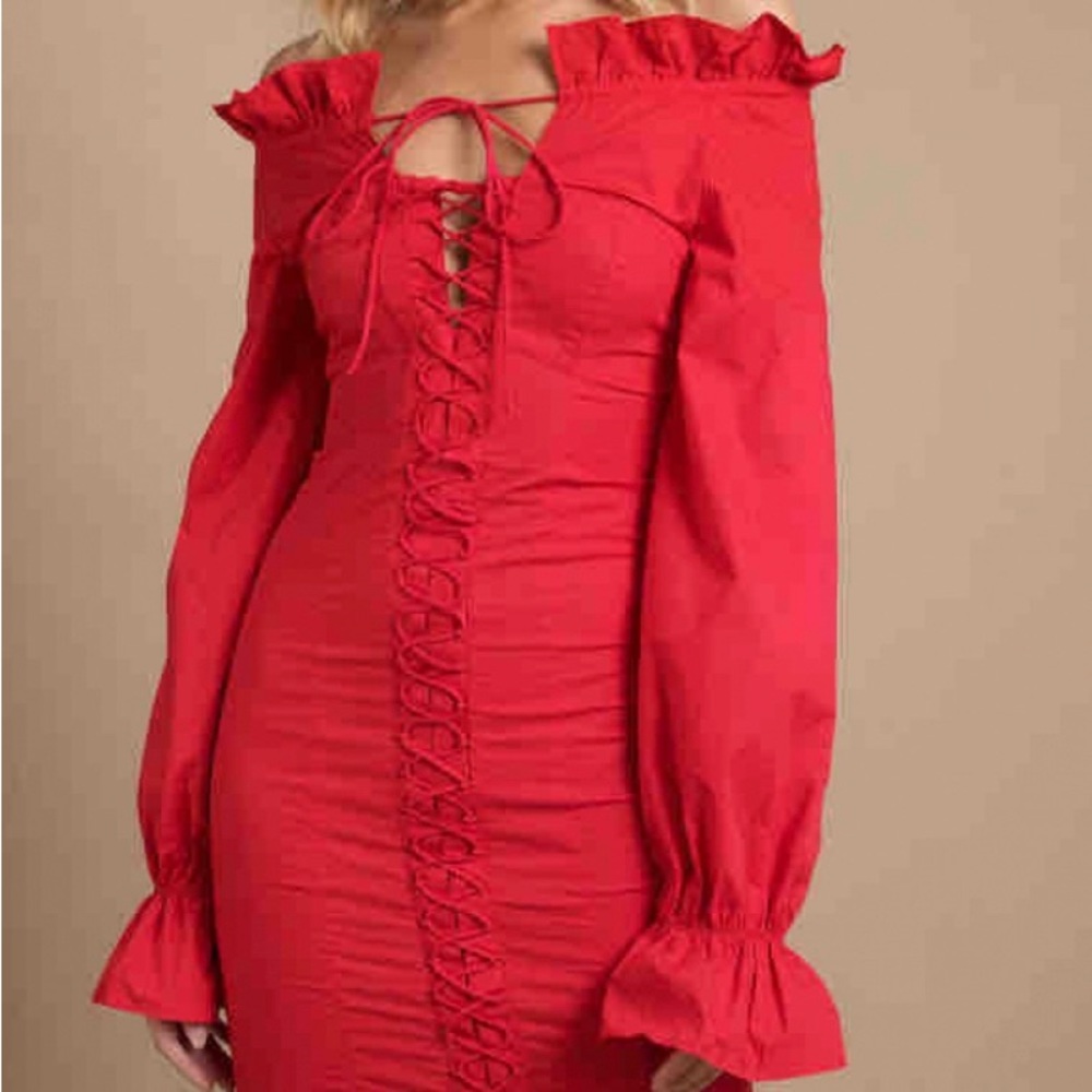 Like New Lioness red off the shoulder dress Sz S
